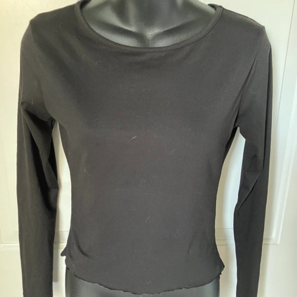 R D style Long-sleeve Top Size S (T100)